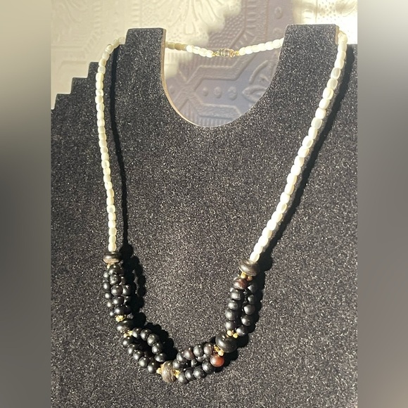 Vintage 1970's Faux Hematite Rice Pearl Twisted Bead Necklace - Picture 1 of 9